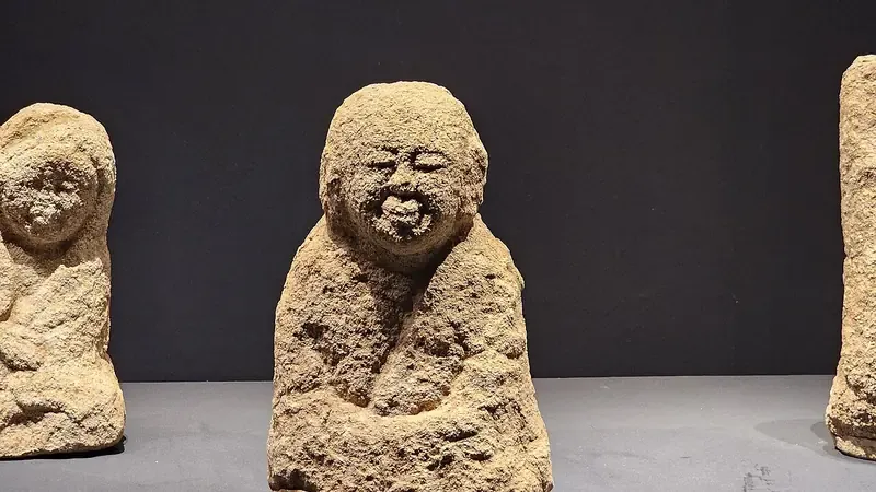 창령사터 오백나한 특별전시실
