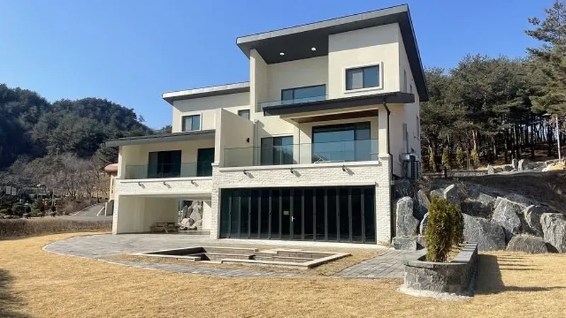 대가족이 쾌적하게 머무를 수 있는 대형 복합 숙박동 라벤더관