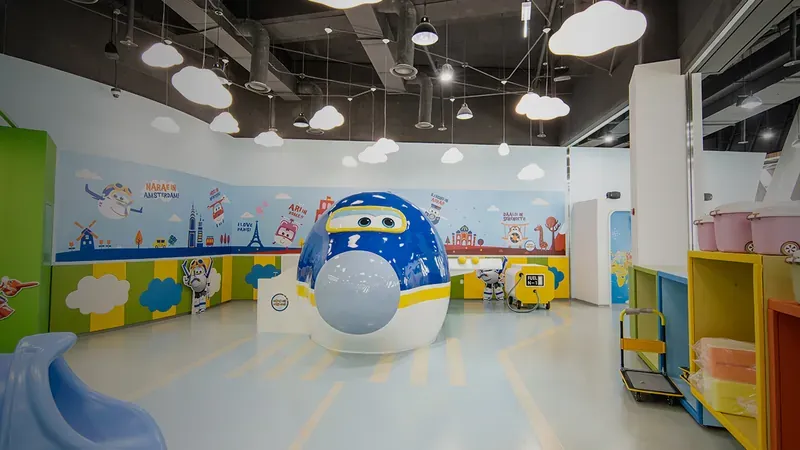3층 어린이공항체험관 전용 놀이 및 안전 체험존