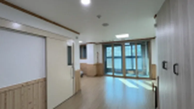 대전숲체원 나래동 및 실내 목재체험관