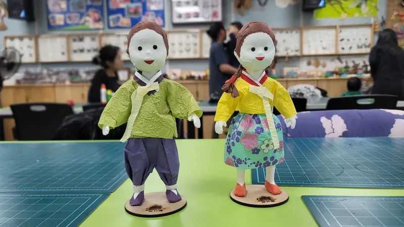 피톤치드 솔솔 목조 온돌 숲속의집 독채