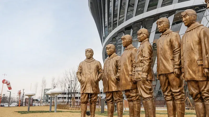 어린이공항체험존 슈퍼윙스 캐릭터와 함께하는 공항 수속 실습