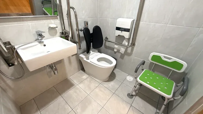 칠곡숲체원 수변 데크로드 및 저수지 쉼터