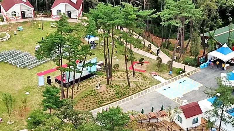 달음산 울창한 숲속 맑은 공기와 새소리를 만끽하는 자연 쉼터