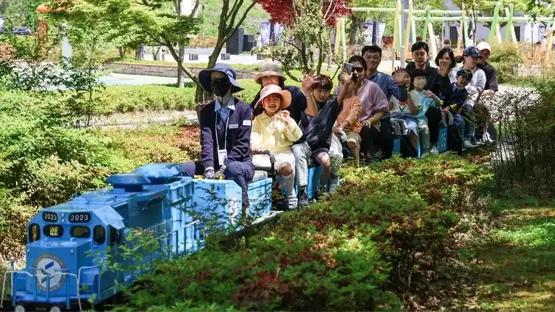 사이언스파크 야외 워터플레이존 및 가족 피크닉 잔디마당