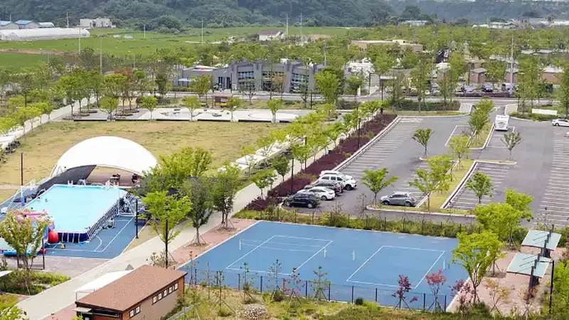 오토캠핑 사이트 문 앞 1:1 전용 주차구역