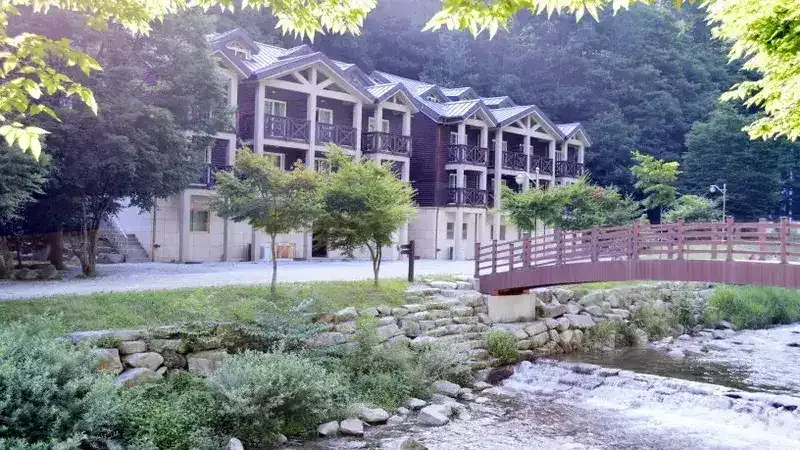 방화동 휴가촌 일대 수려한 산세 파노라마