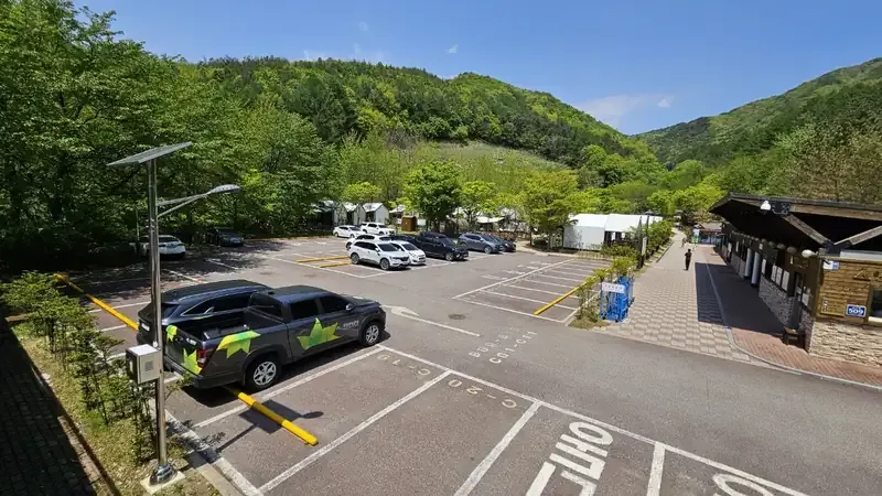 삼가야영장에서 소백산 비로봉으로 이어지는 무장애 계곡 탐방로